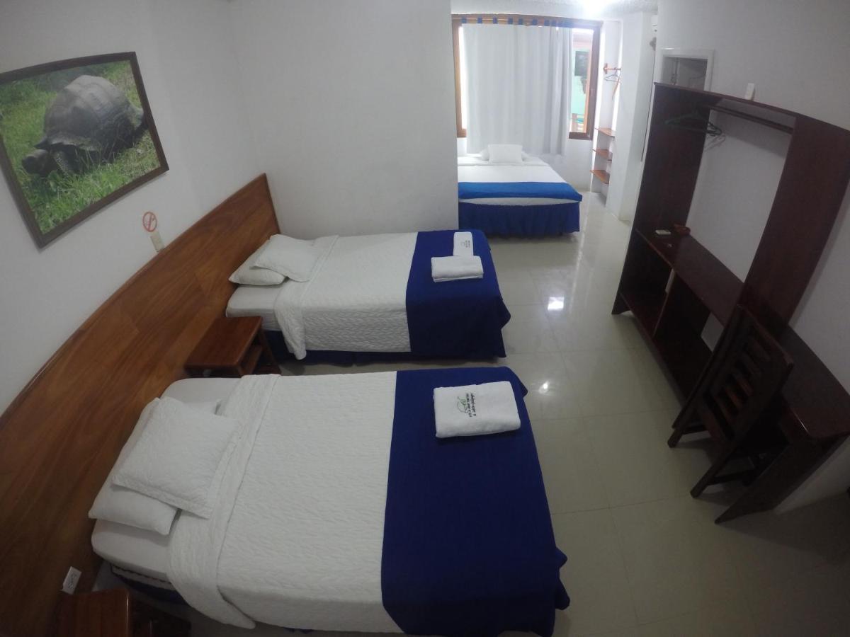 Hotel La Gran Tortuga - ᯤ Starlink Puerto Villamil Eksteriør billede