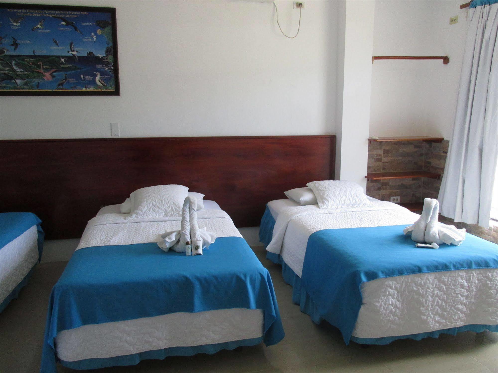Hotel La Gran Tortuga - ᯤ Starlink Puerto Villamil Eksteriør billede